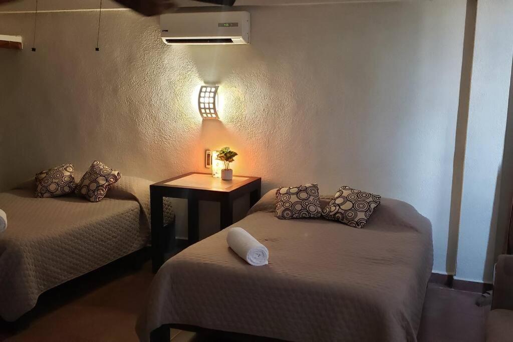 Departamento Grande Con 2 Recamaras Con Aire 5 Camas Wifi 115Mb, Cocina .Cochera Techada, #4 Ciudad Valles Eksteriør billede