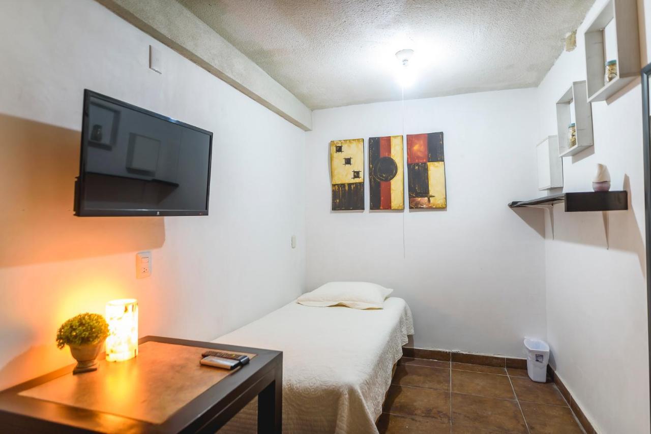 Departamento Grande Con 2 Recamaras Con Aire 5 Camas Wifi 115Mb, Cocina .Cochera Techada, #4 Ciudad Valles Eksteriør billede